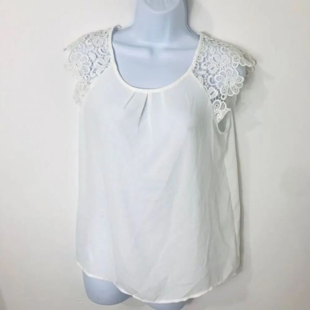 Philosophy white Sleeveless blouse….0496